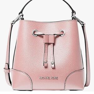 NWT Micheal Michael Kors mercer powder blush drawstring purse